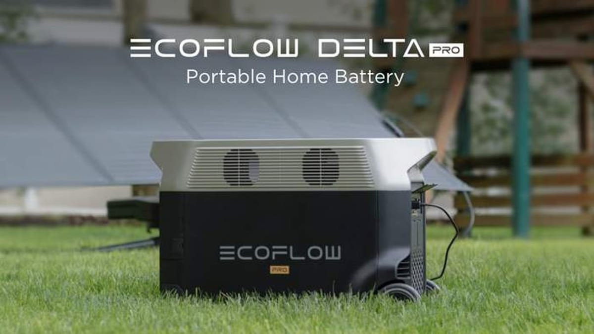 Trạm sạc di động EcoFlow Delta Pro kết nối và sạc cho xe điện, tiện lợi cho hành trình dài.
