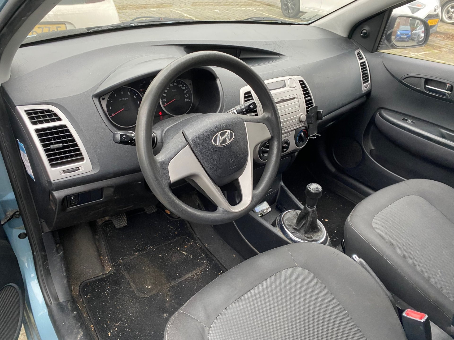 Hyundai i20 - Image 4