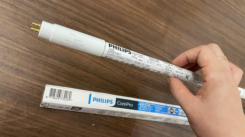 bong den ledtube philips corepro ledtube 1200mm 16w 865 g5 i apr t5 2100lm 6500k 30.000h (2).jpg