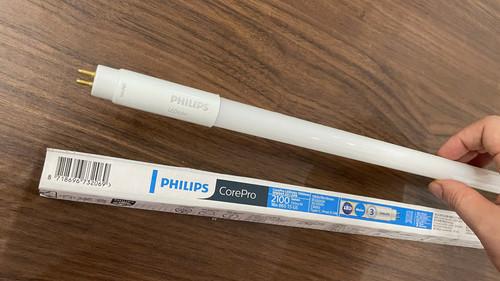 bong den ledtube philips corepro ledtube 1200mm 16w 865 g5 i apr t5 2100lm 6500k 30.000h (6).jpg