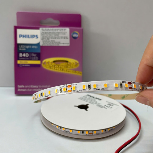 den trang tri led day hat tran philips dli320 5m 8w m 2700k 840lm 24v sang vang (6).jpg