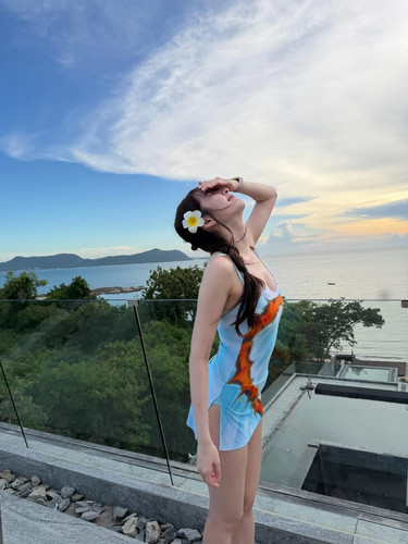 minmin.rachaya f2cbd75918fe48439e0696b516b2e18b.jpg
