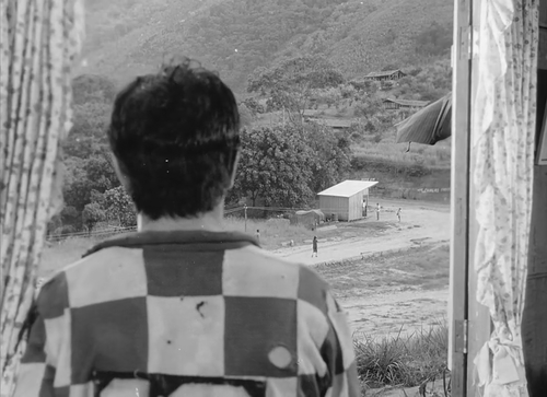 O.Homem.do.Sputnik.1959.720p.TELA.BRASIL.WEB DL.AAC2.0.H.264 onana.mkv snapshot 00.13.41.589.png
