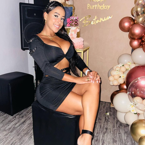 En el cumpleaños de mi amiii bella @mbmaita dios me la bendiga 👑♥️.jpg