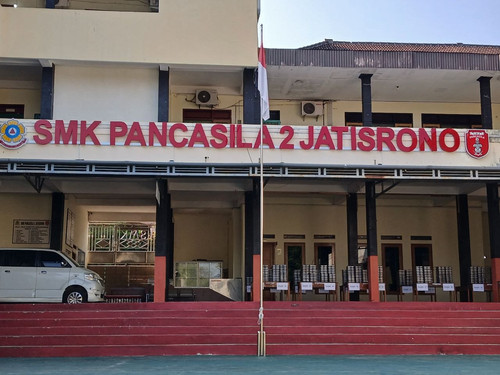 FOTO SMK.jpg