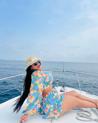 🏝 🌷.jpg