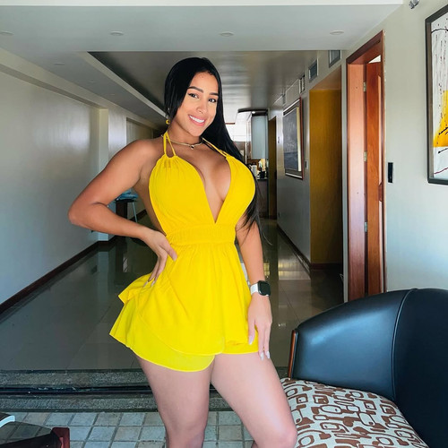 👑💛 (1).jpg