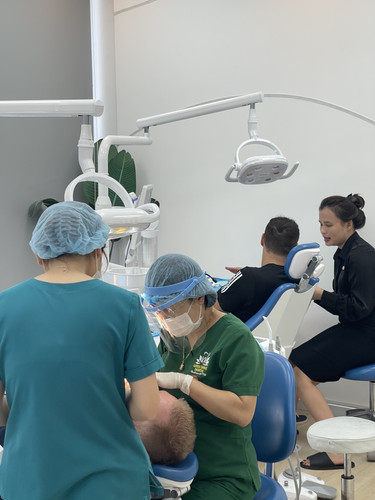 da nang dental clinic.jpg