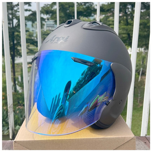 casque 008 image00005 656d91b2 26a2 4623 a4c1 b31487c0f4ba.jpg
