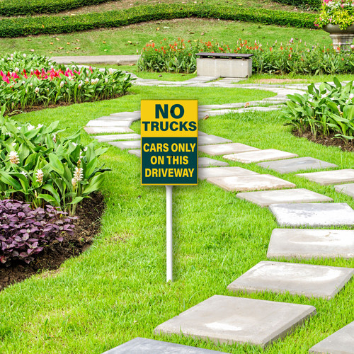 no trucks gars only on this driveway 1.jpg