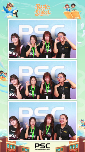 dmd booth photo.jpg