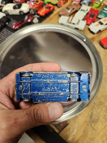 23649ec90e37.jpg