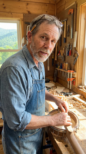rg03 tn luthier up.jpg