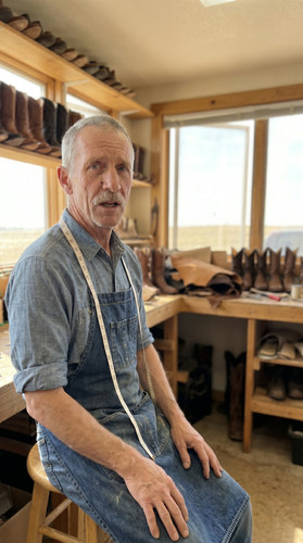 rg27 ne bootmaker up.jpg