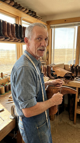 rg27 ne bootmaker up.jpg