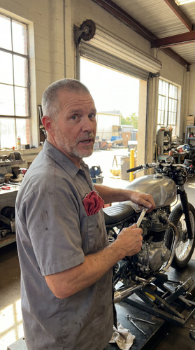 rg26 mi motorcyclebuilder up.jpg