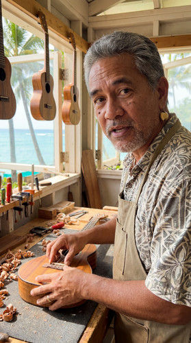rg13 hi ukulelemaker up.jpg