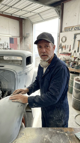 027 w mack hotrod up.jpg