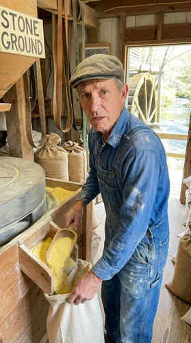 194 w floyd mill up.jpg