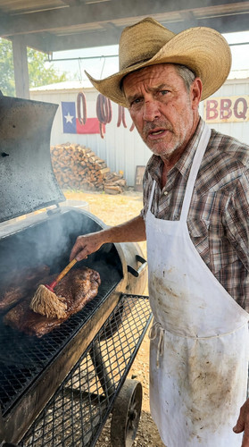 199 w buford bbq up.jpg