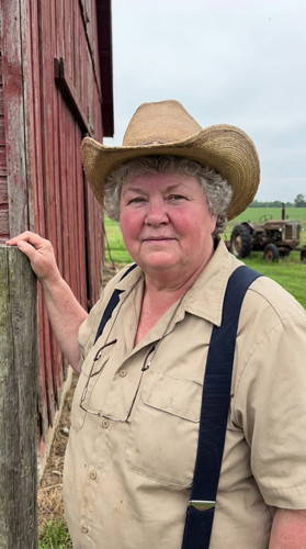 02 red barn ww fat up.jpg