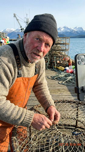 066 w crab pot up.jpg
