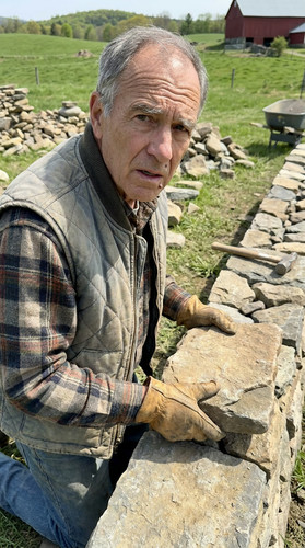 062 w stone wall up.jpg