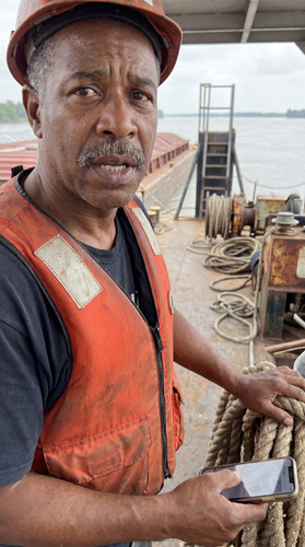 37 ms river towboat up.jpg