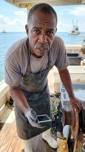n51 louisiana shrimp boat up.jpg