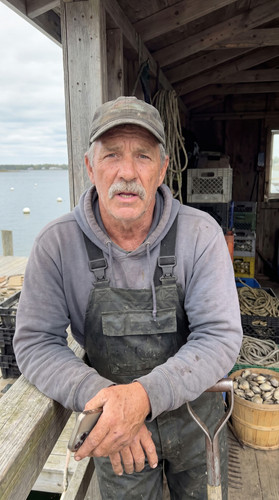 27 ri quahog clammer up.jpg