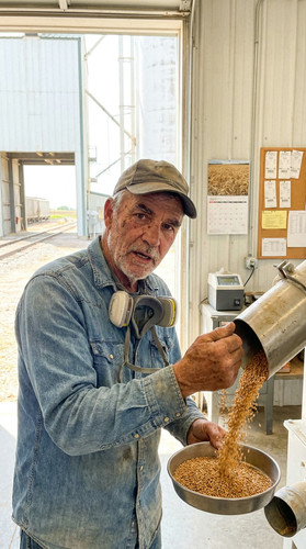 074 w grain elevator up.jpg