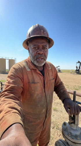 u015 nd oil field up.jpg