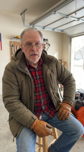 g26 snowblower garage up.jpg