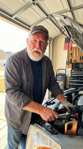 g37 car battery garage up.jpg