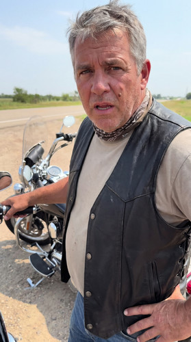 ic01 biker w up.jpg