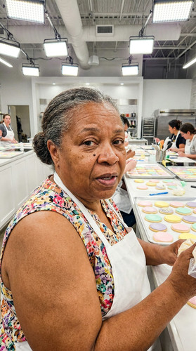 j14 claudette cookie class up.jpg