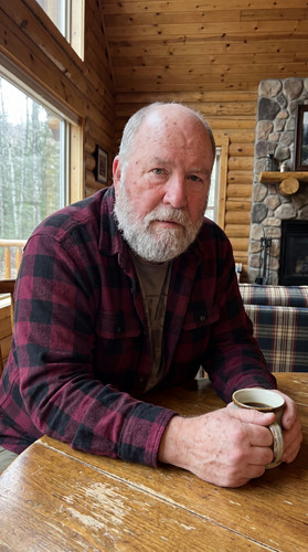 01 cabin man heavy w up.jpg