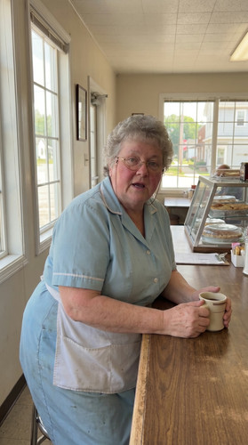 kie rural jun3 v5 18 diner woman heavy w up.jpg