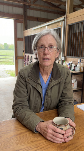 16 vetbarn woman avg w up.jpg