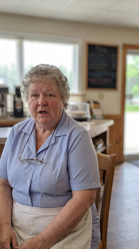kie rural work jun3 W03 country diner woman heavy up.jpg