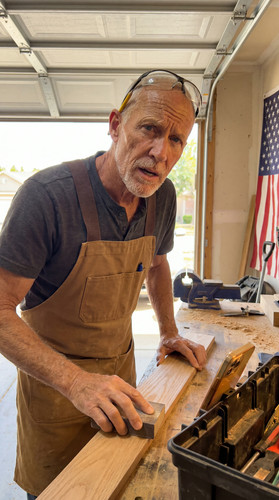 g32 sanding board garage up.jpg