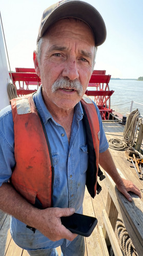 u100 ms riverboat up.jpg