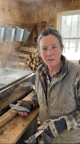 19 vt maple woman w up.jpg