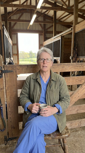 kie rural work jun3 W07 vet barn woman avg up.jpg
