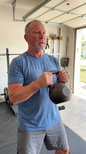 003 kettlebell garage w up.jpg