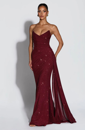 Ashika Maxi Dress – Burgundy Glamour For Summer 2026.jpg