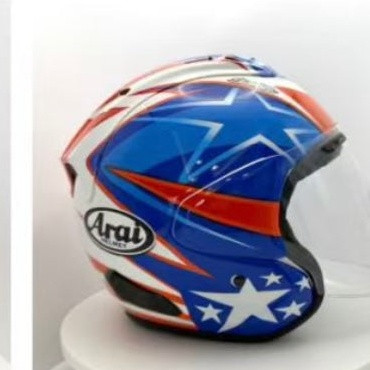 casque arai 11 part 1.jpg