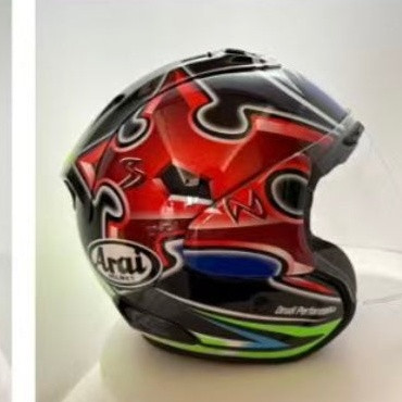 casque arai 10 part 1.jpg