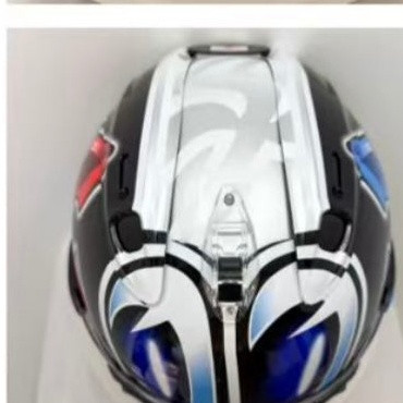 casque arai 9 part 4.jpg