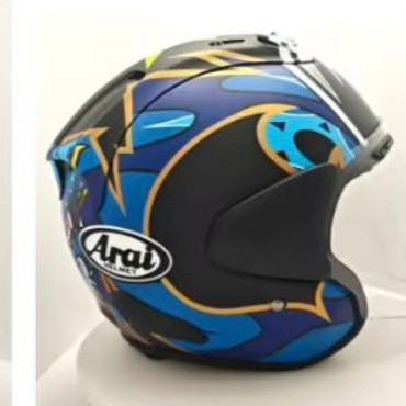 casque arai 8 part 1.jpg
